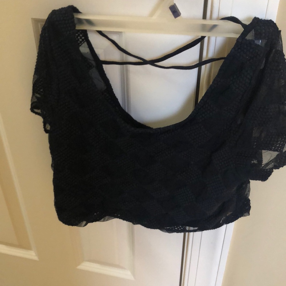 Black checkered crop top